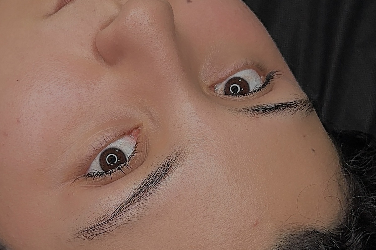 Antes - Cejas naturales
